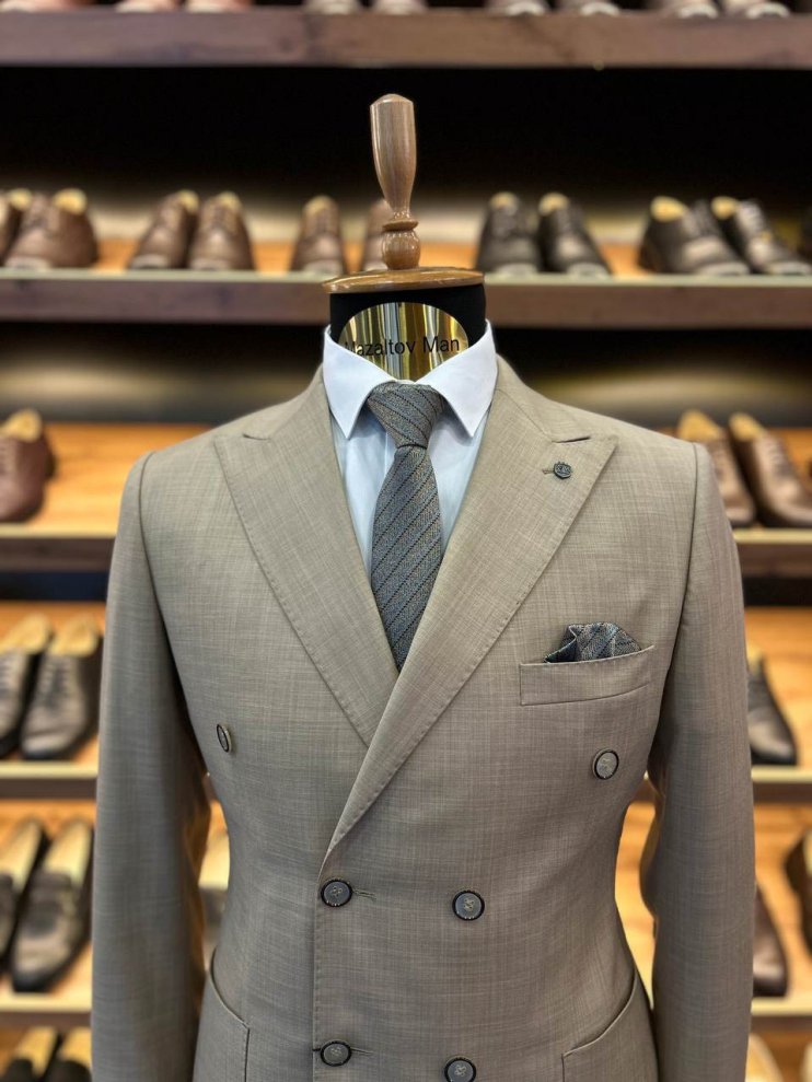 Костюм МИР 2-ка двубортный Бежевый