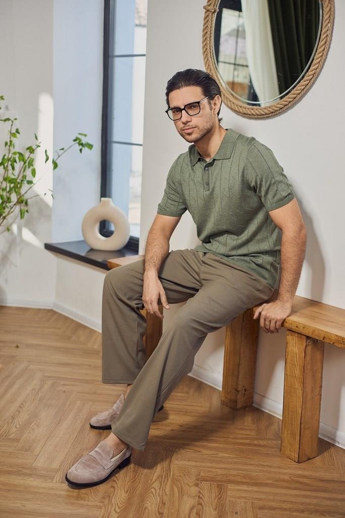 Брюки-багги цвета хаки свободные